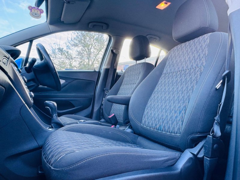 VAUXHALL MOKKA