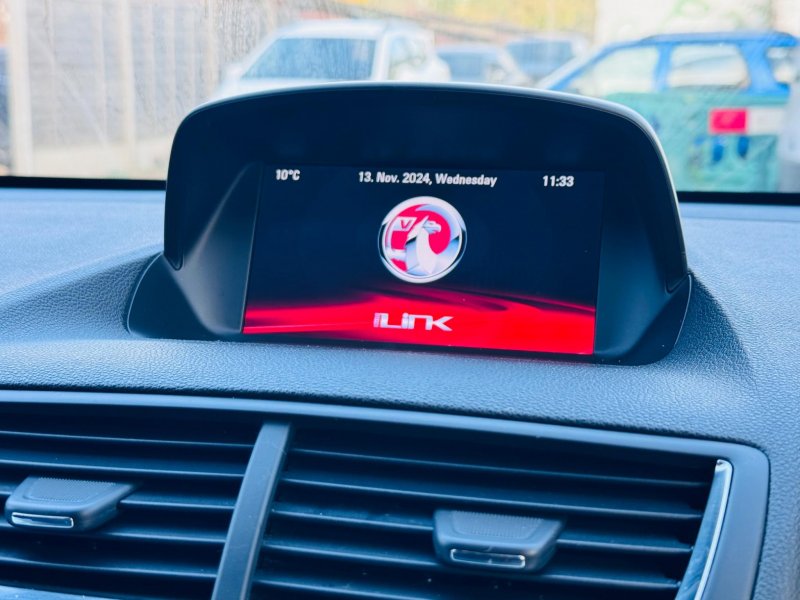 VAUXHALL MOKKA