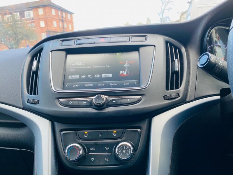 VAUXHALL ZAFIRA TOURER