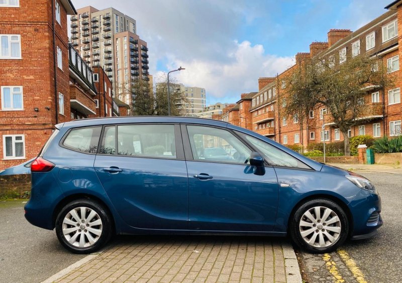 VAUXHALL ZAFIRA TOURER