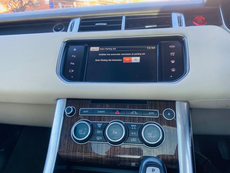 LAND ROVER RANGE ROVER SPORT