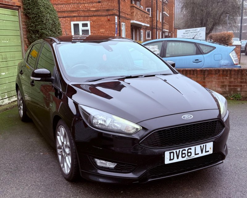 FORD FOCUS