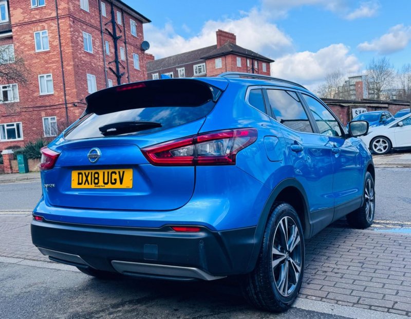 NISSAN QASHQAI