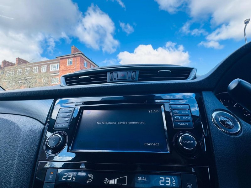 NISSAN QASHQAI