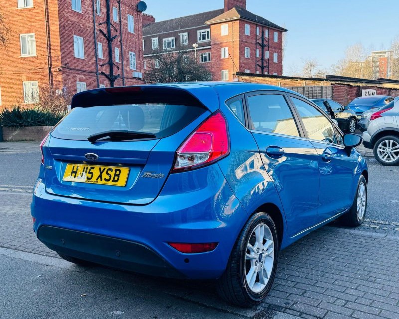 FORD FIESTA