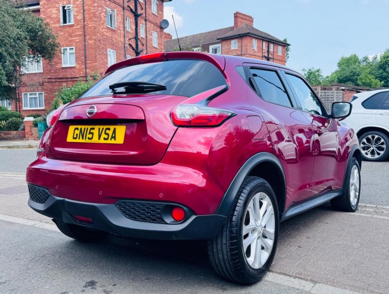 NISSAN JUKE