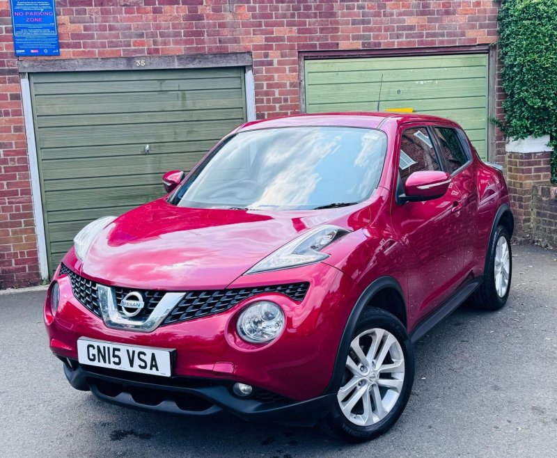 NISSAN JUKE