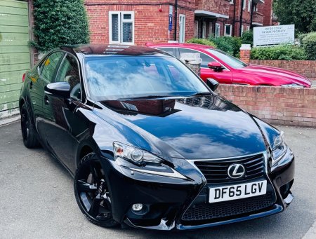 LEXUS