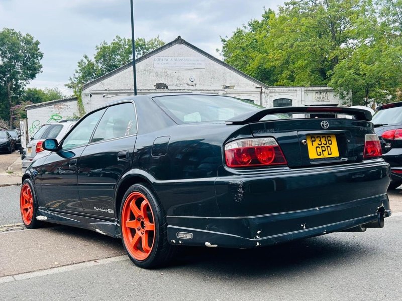 TOYOTA CHASER