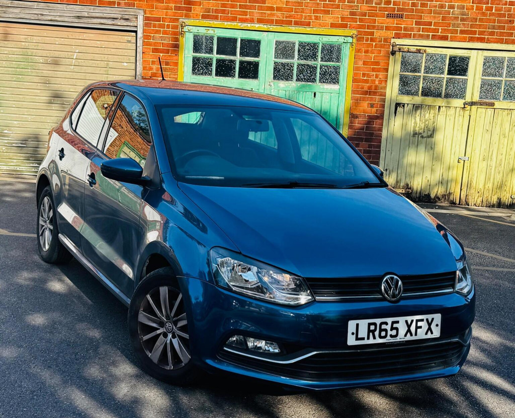 2015 Volkswagen POLO