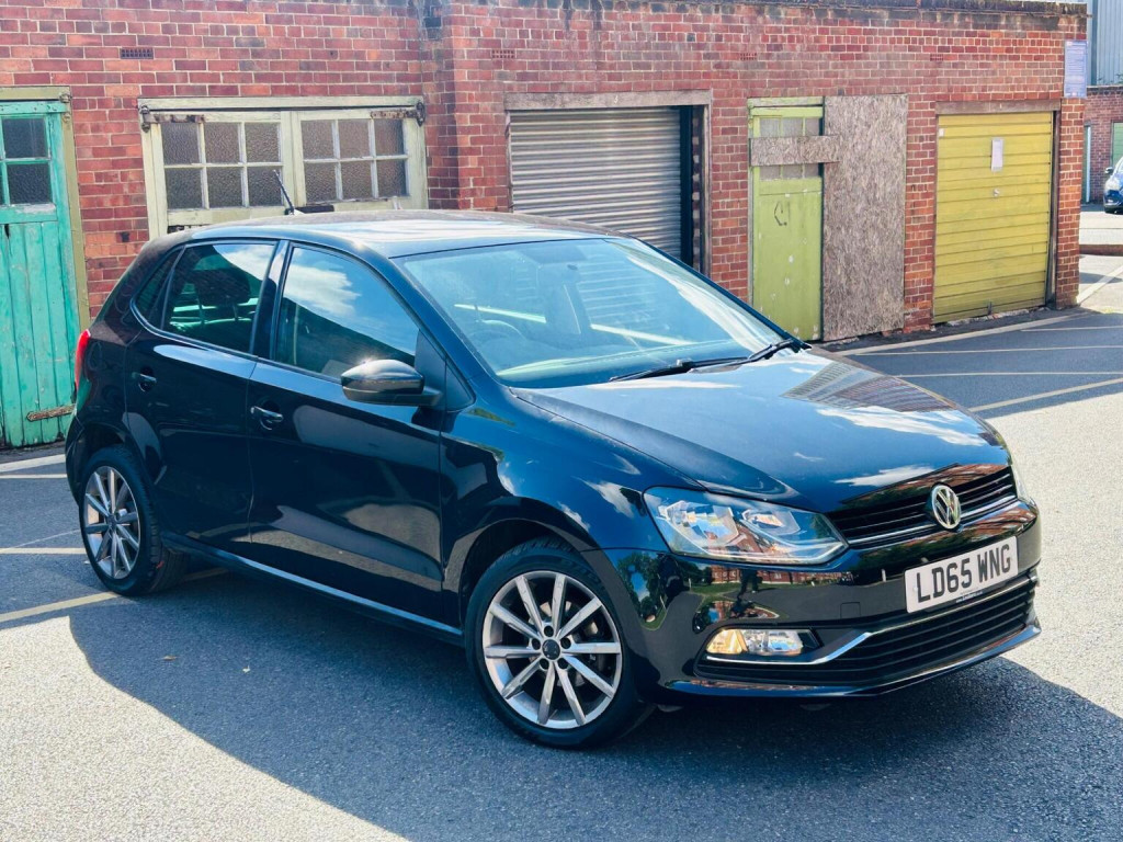 2015 Volkswagen POLO